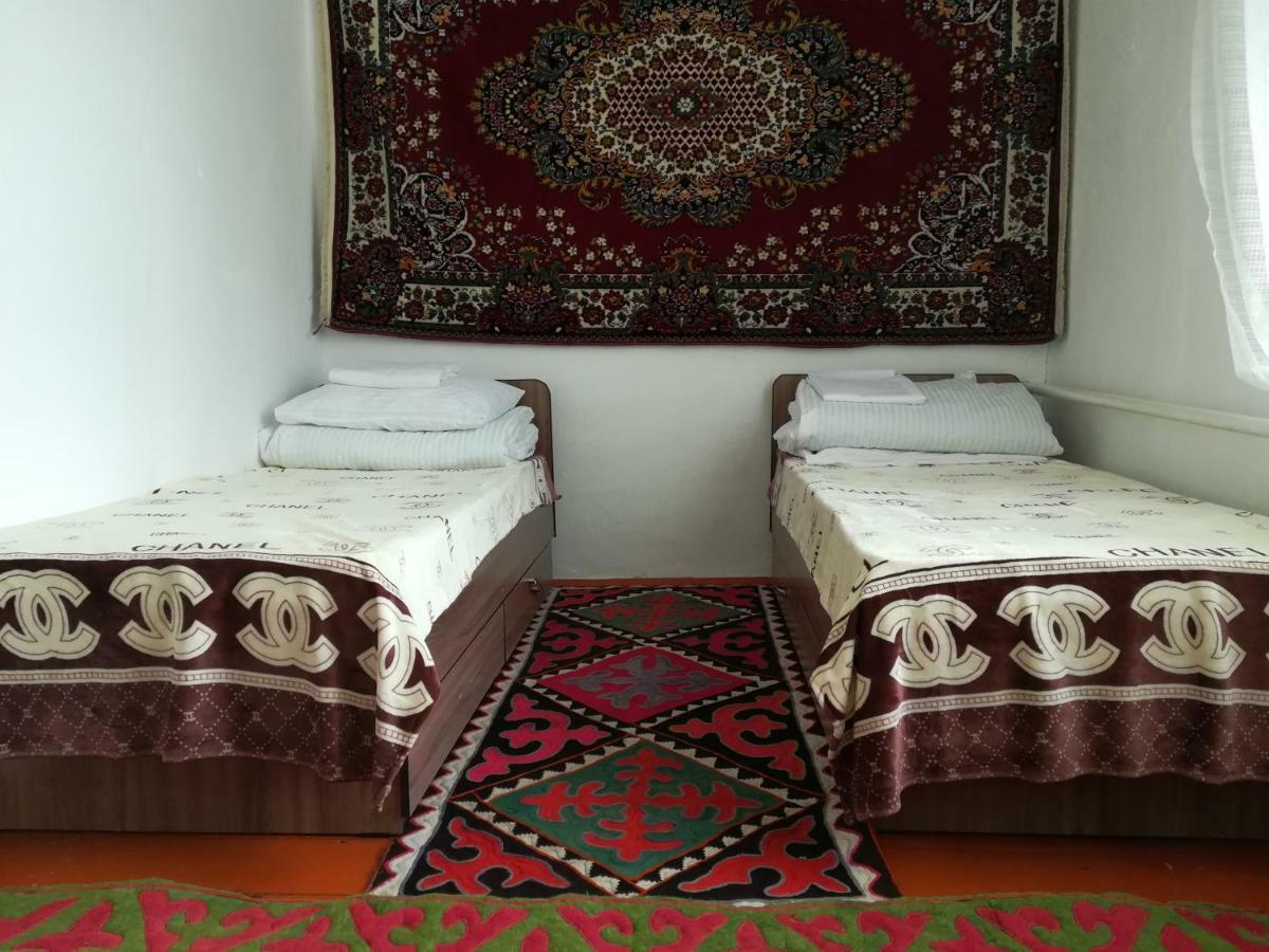Horseback Holiday At Kyzart Village Dzhangyaryk Extérieur photo